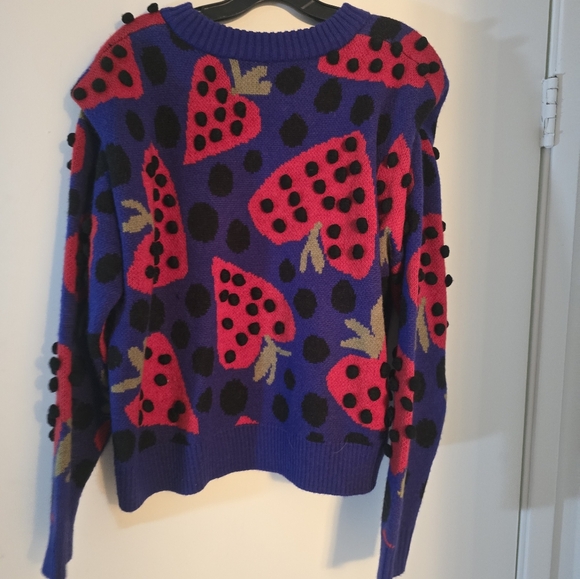 XS/S/M Farm Rio Heartberry Sweater - Picture 7 of 7